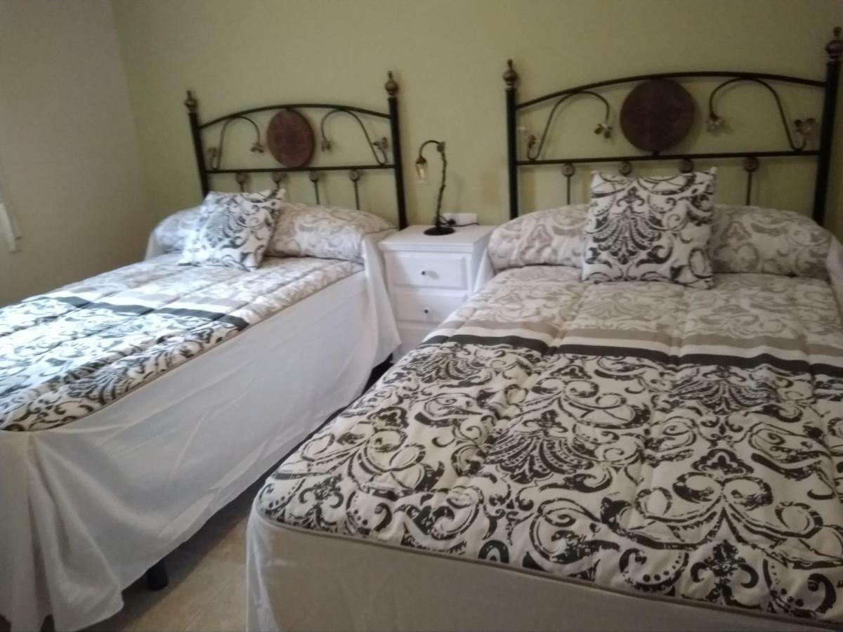 Apartamento Turistico La Victoria Trujillo Esterno foto