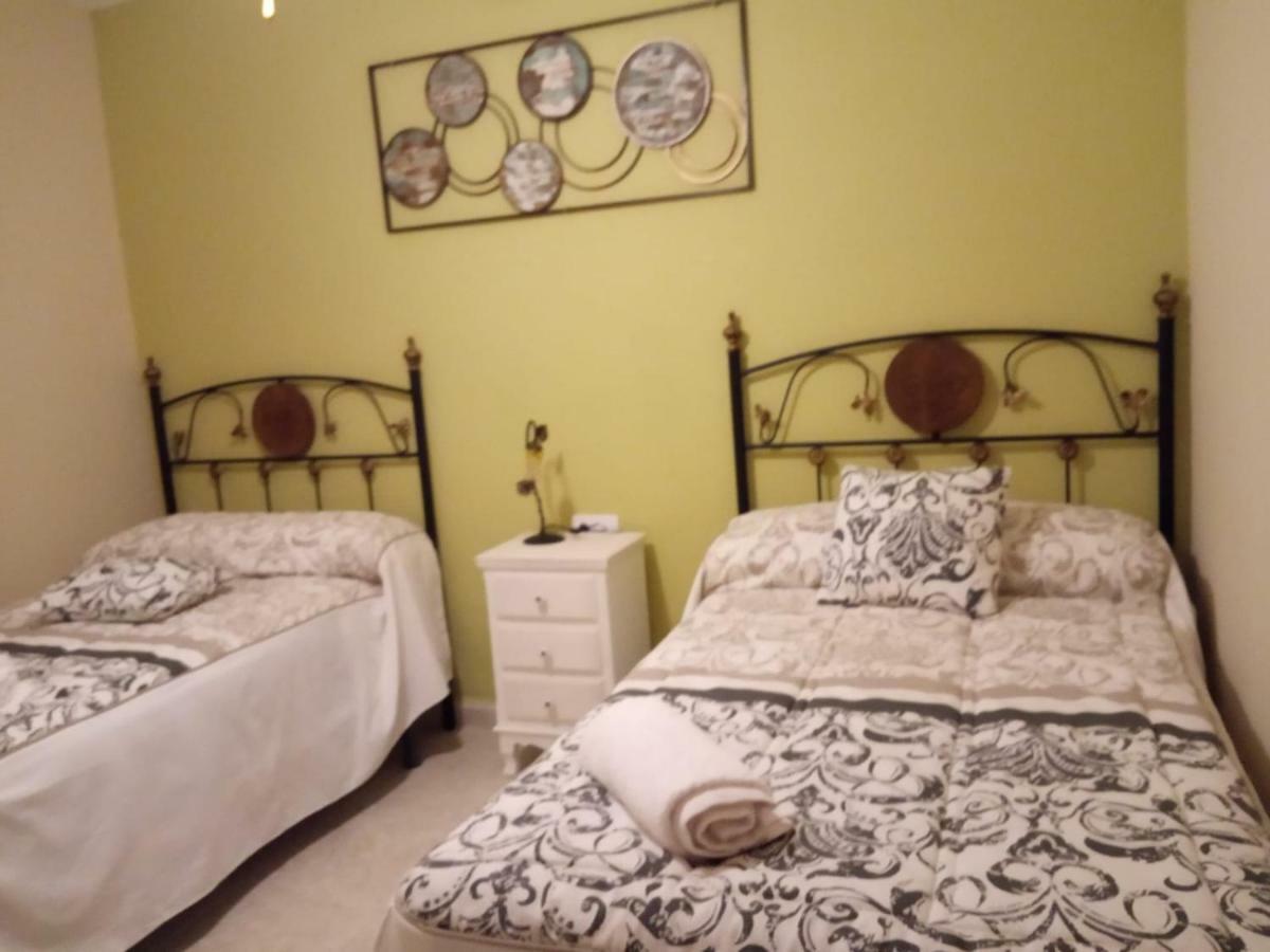 Apartamento Turistico La Victoria Trujillo Esterno foto