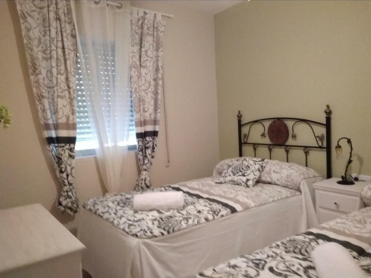 Apartamento Turistico La Victoria Trujillo Esterno foto