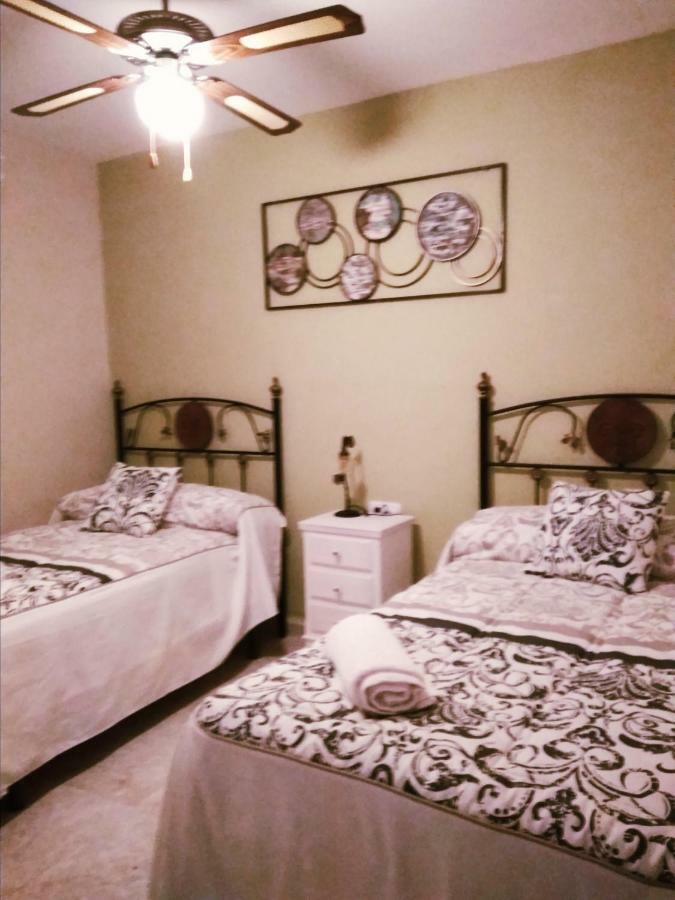 Apartamento Turistico La Victoria Trujillo Esterno foto